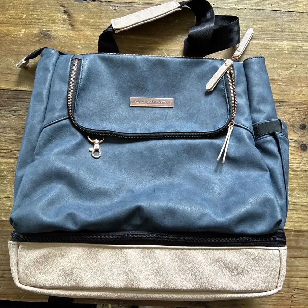 Petunia Pickle Bottom Pivot Backpack | Convertible 90s SoHo Designer Vegan EUC